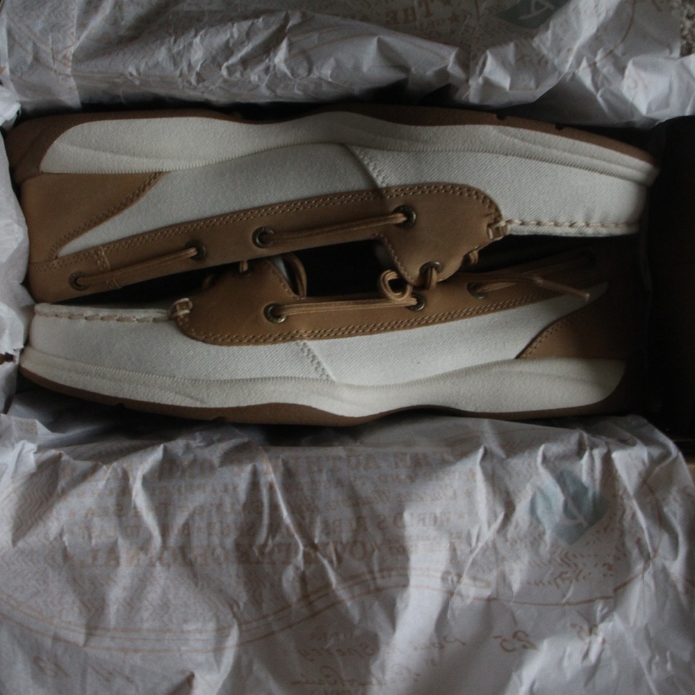 Sperry Top Sider Laguna White Linen Women's 10 NIB